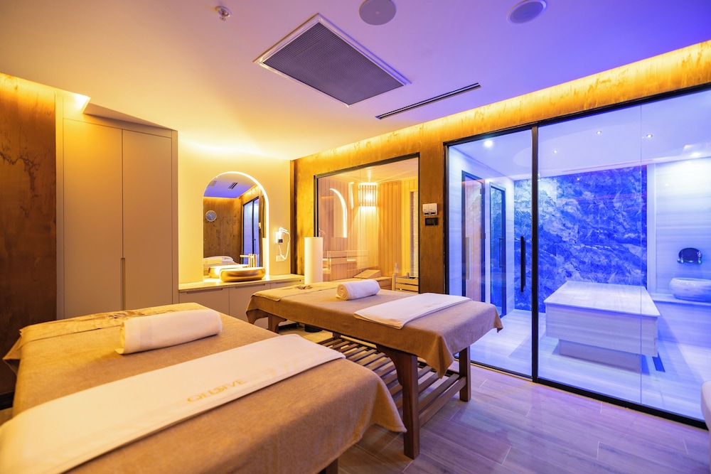Qlusive Hotel 23/50