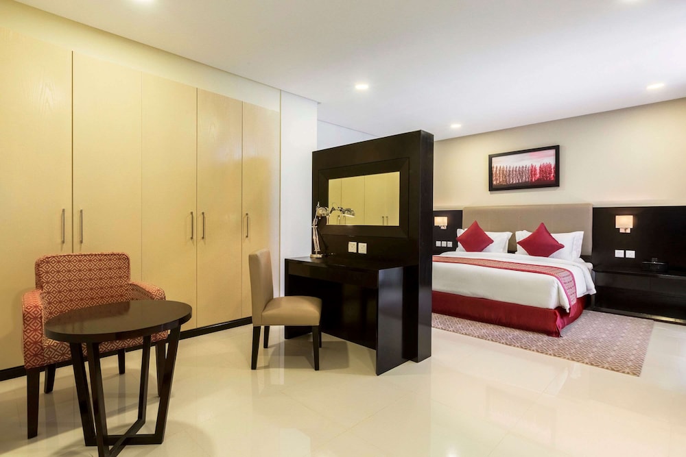 Ramada Hotel & Suites by Wyndham Amwaj Islands Manama 23/61