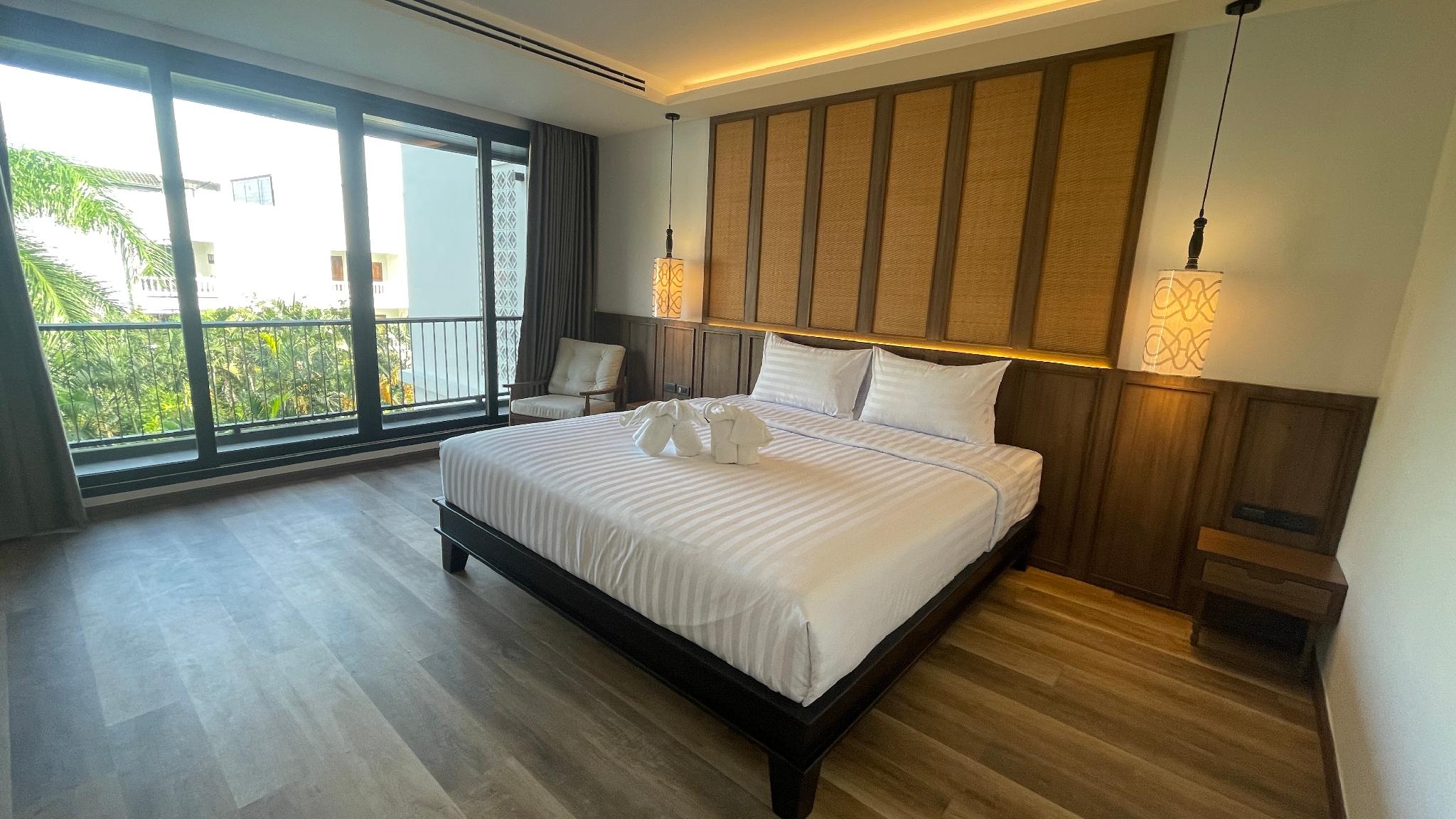 Deluxe, Double Bed