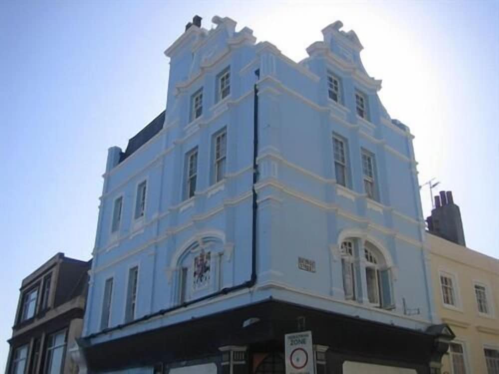 The Old Town Guest House 1/27