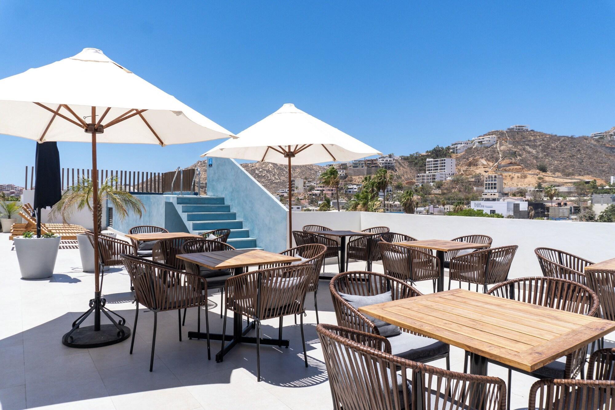 Colmena Hotel Los Cabos Marina 32/50