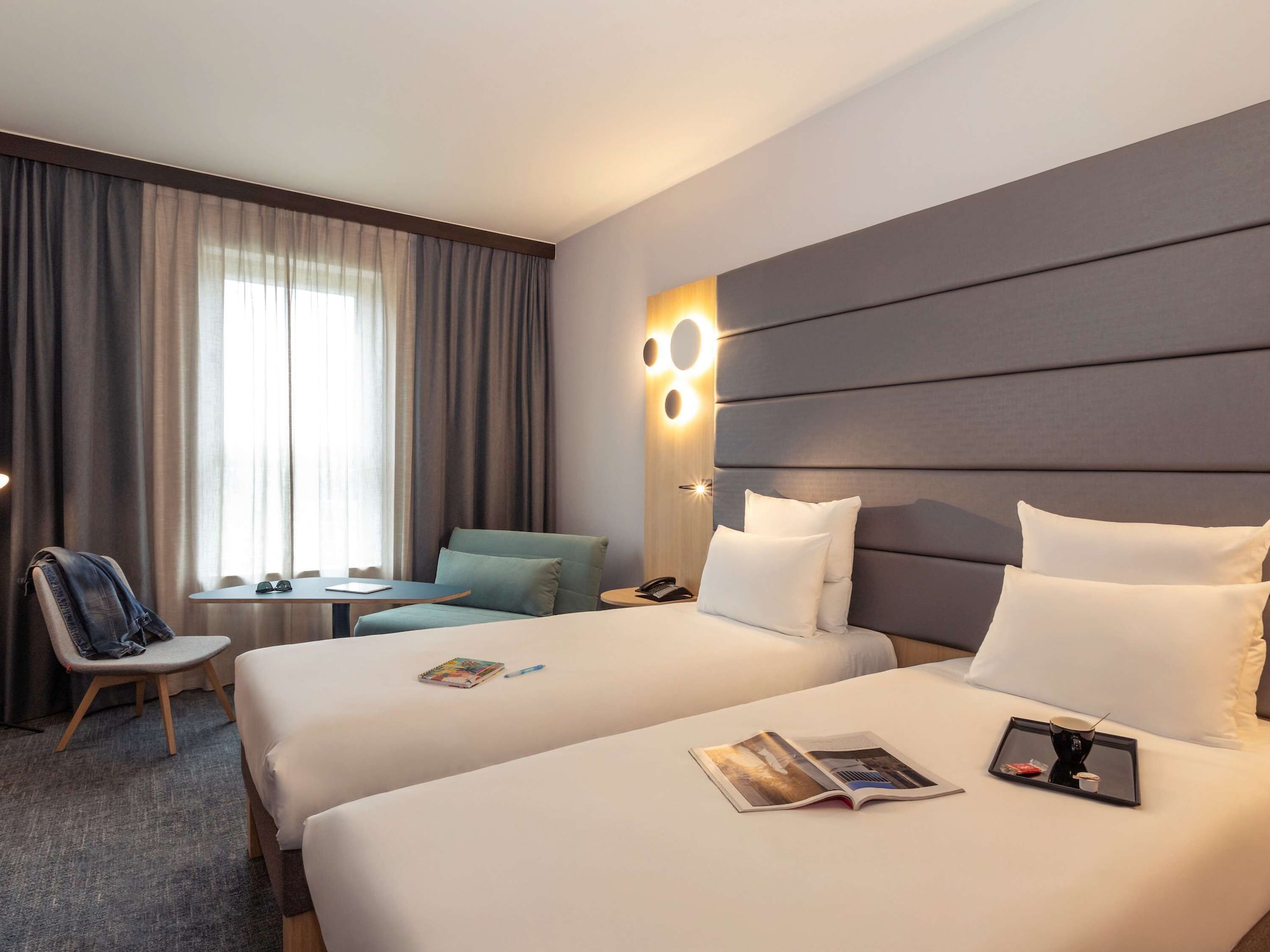 SUPERIOR, TWIN BEDS