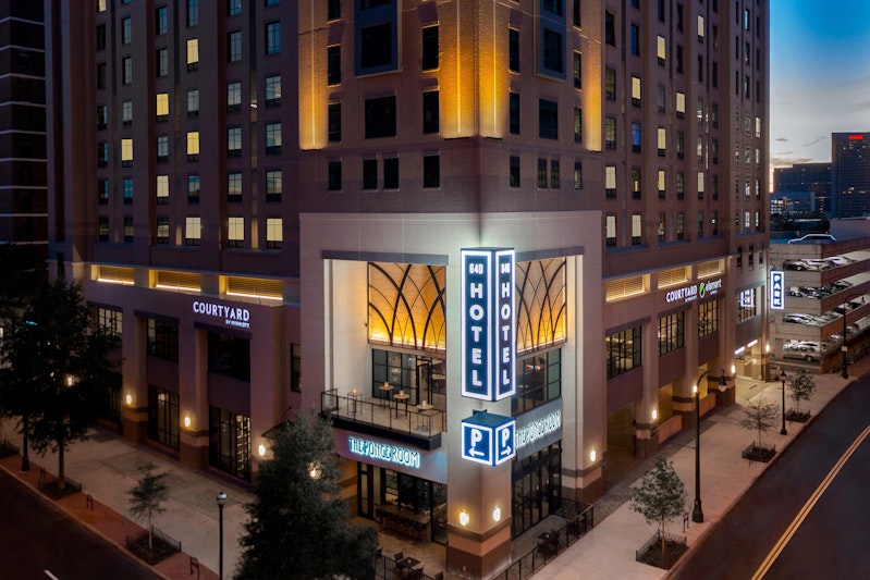 Courtyard by Marriott Atlanta Midtown 2/28