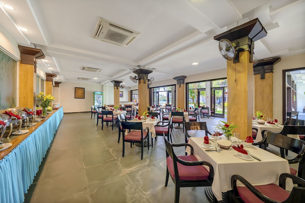 River Beach Resort and Residences 62/76