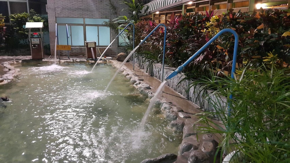 Yi-Sian Hot Spring Hotel 17/20