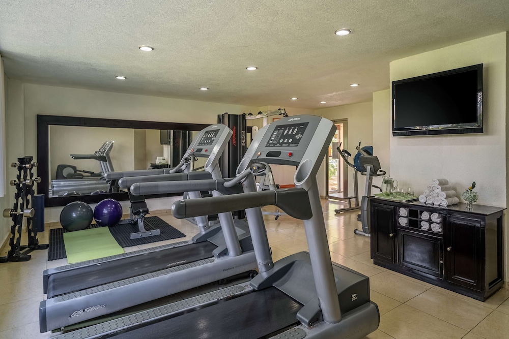 Hyatt Regency Villahermosa 24/50