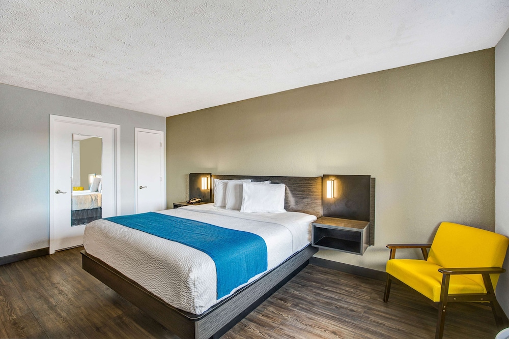 Motel6 Hillsville, VA 23/50