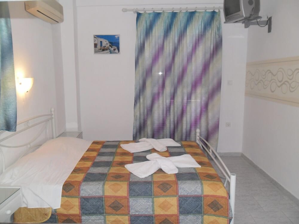 Markos Villas 15/50