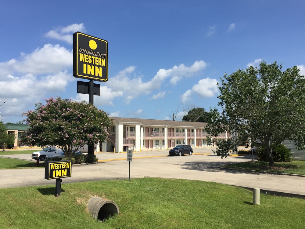 Western Inn 1/9