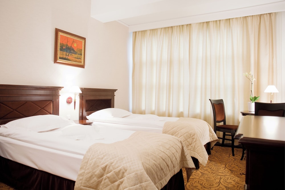 Bellaria Hotel 5/36