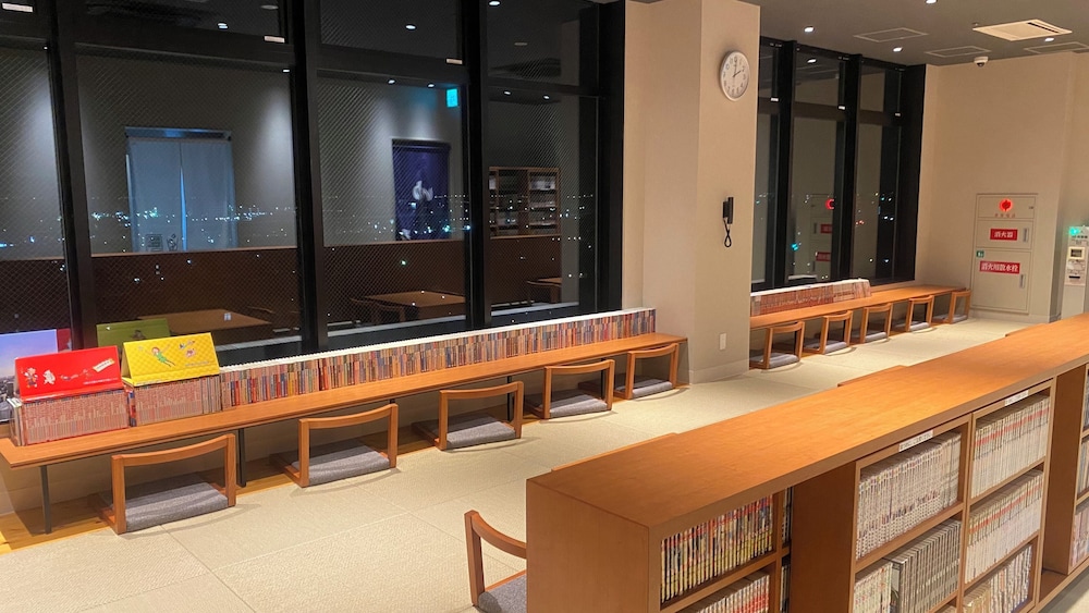 REF Kansai Airport by Vessel Hotels 61/79