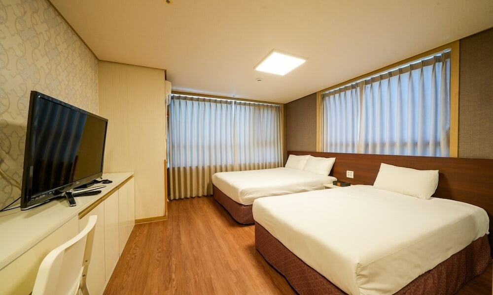 Galaxy Hotel 23/48