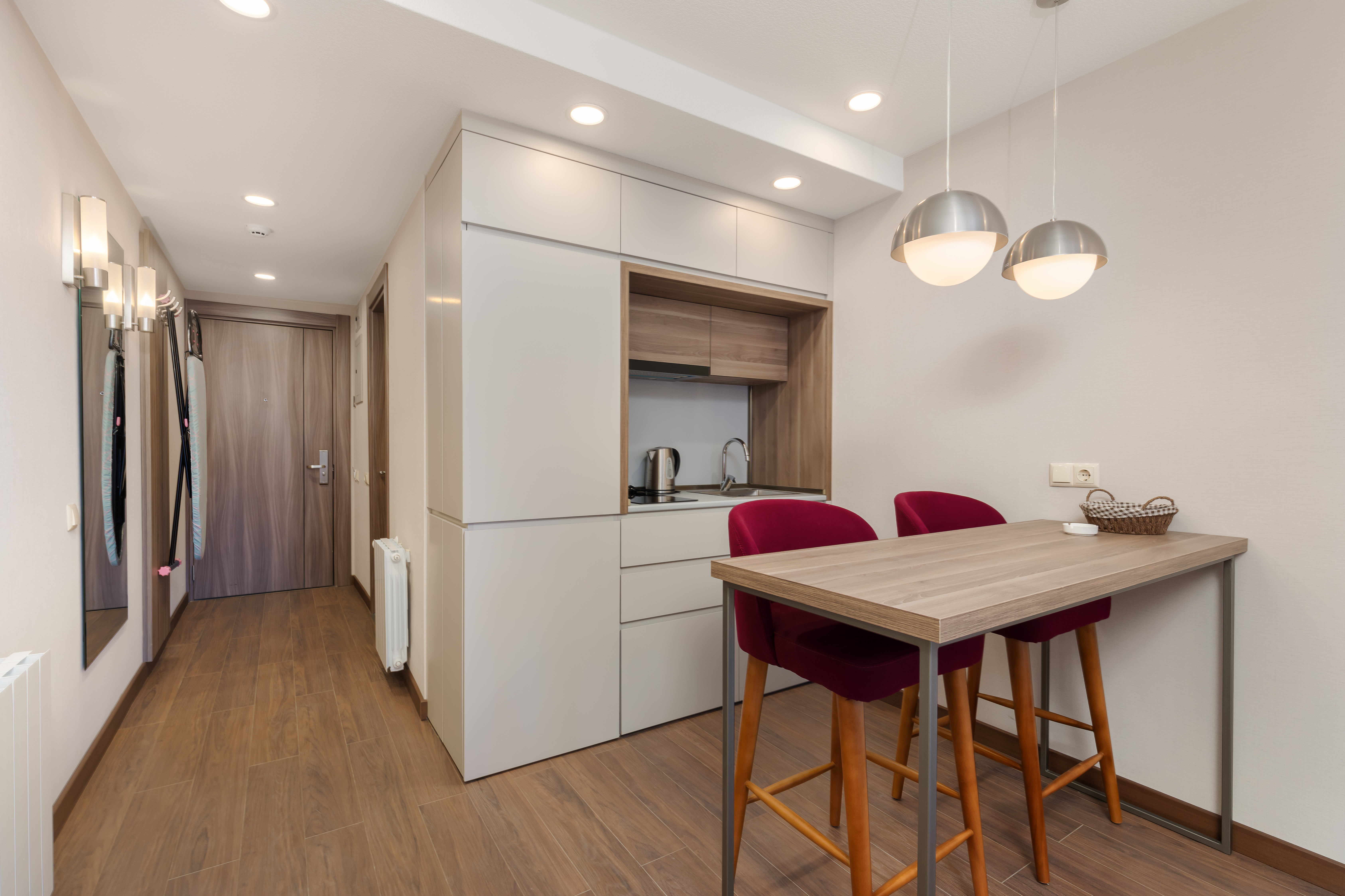 Rainbow Residence 37/43
