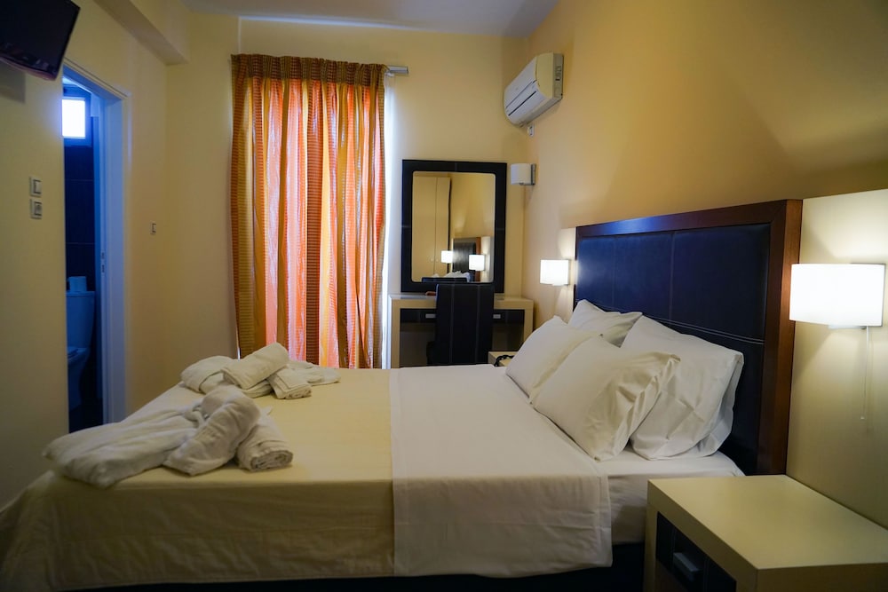 Kokkoni Beach Hotel 13/42