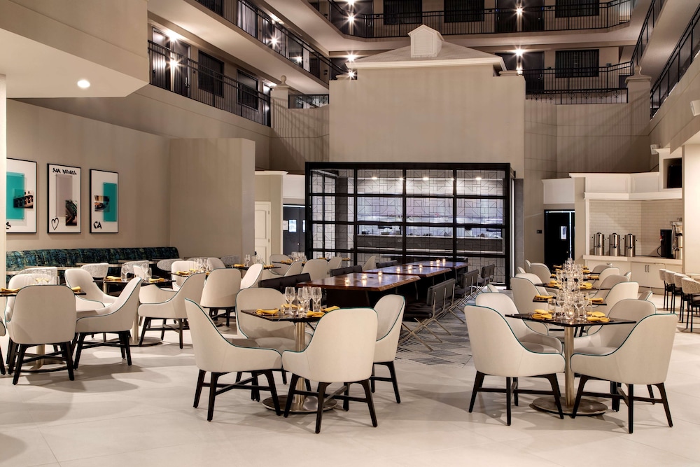 Embassy Suites by Hilton San Rafael at Marin Center 48/64