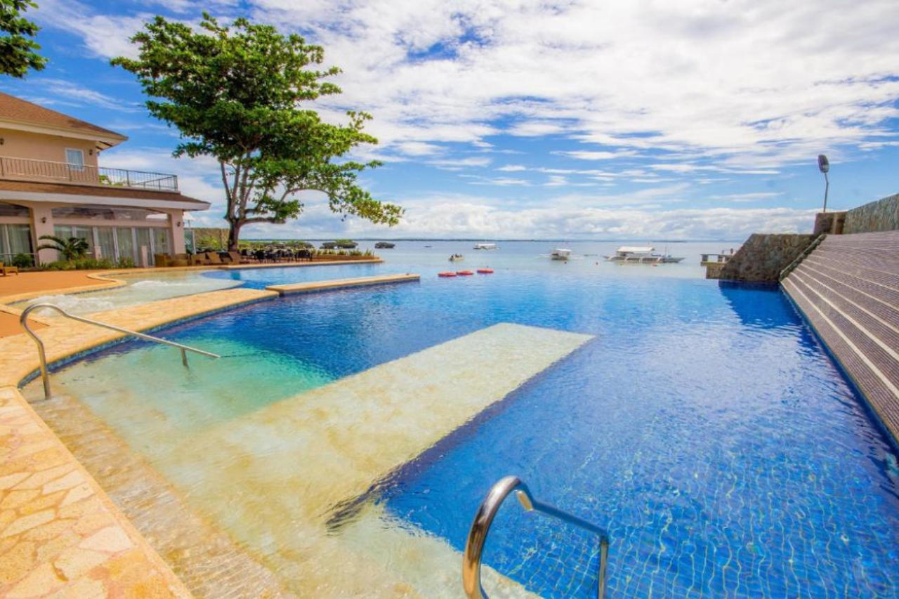 1521 Mactan Resort 45/85