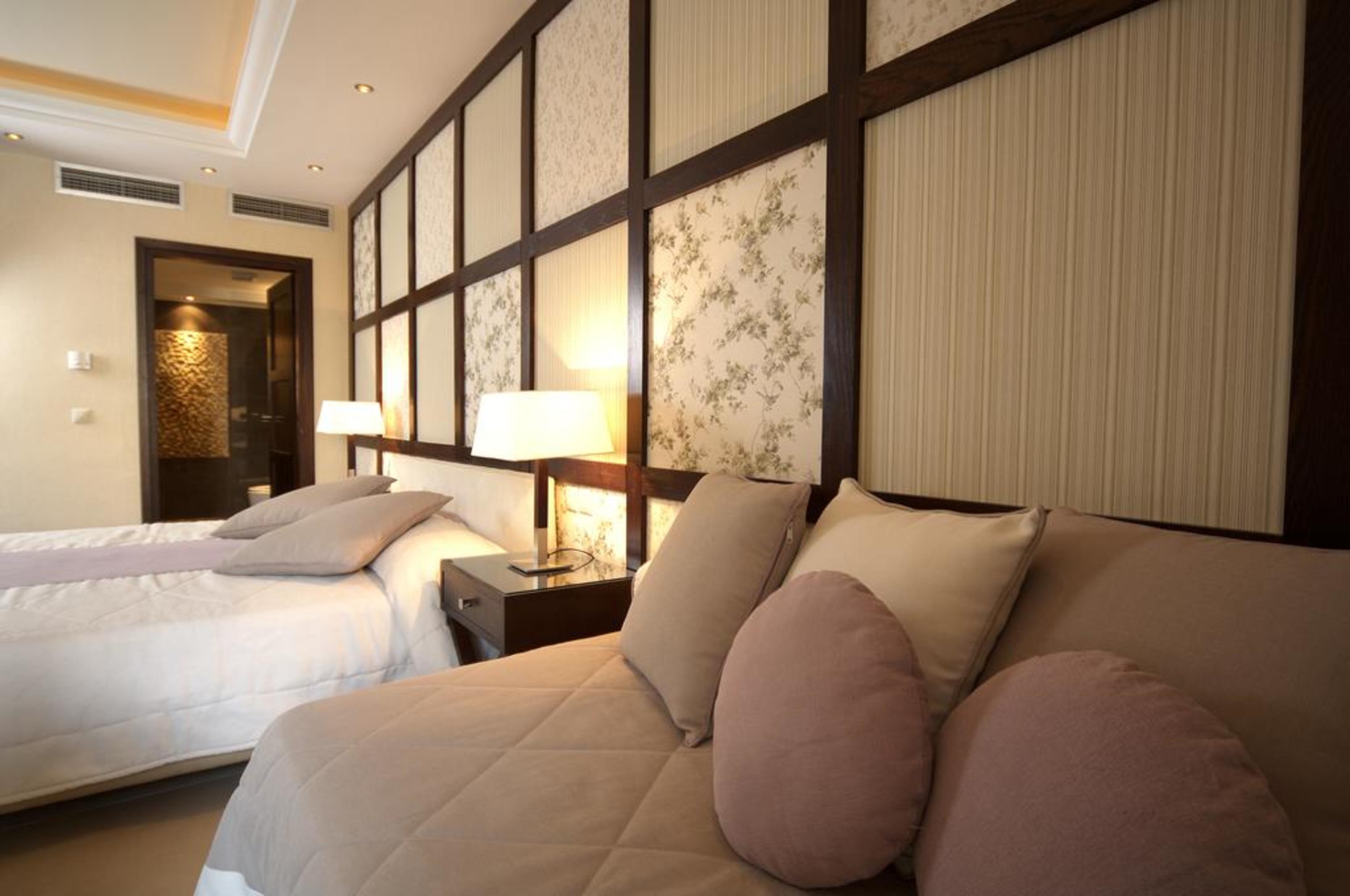 جناح، Theartemis Palace 4/4