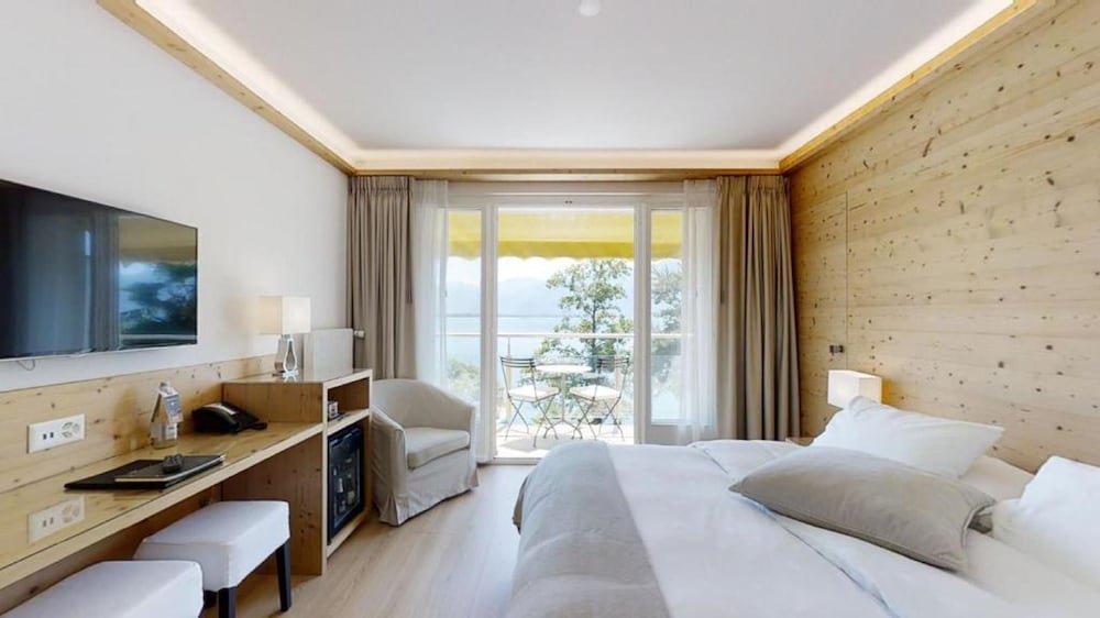 GOLF HOTEL RENE CAPT 46/67