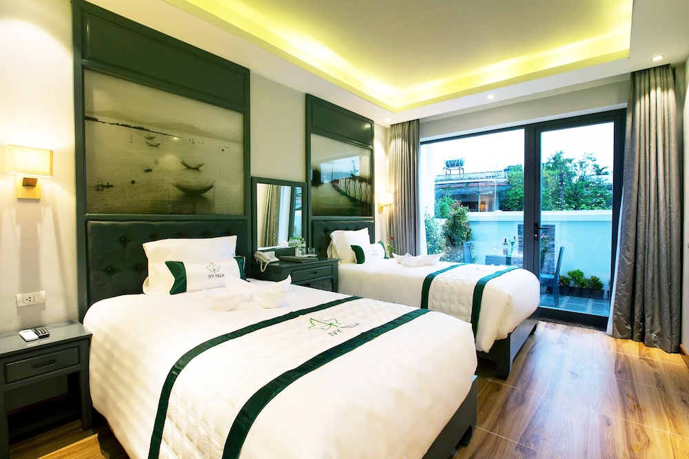 Ivy Villa 26/49