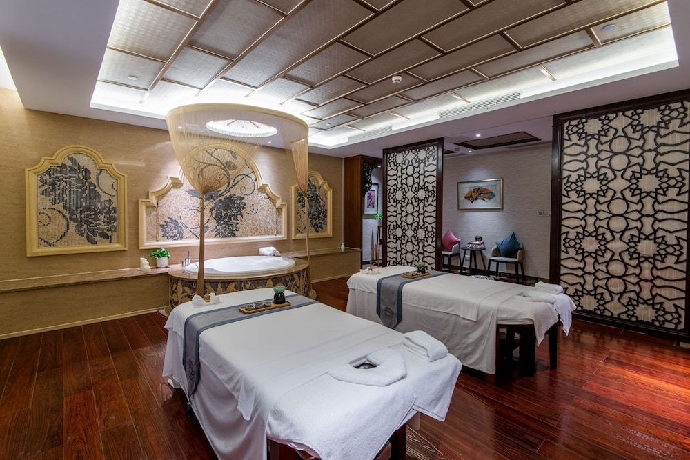 Grand Pacific Hotel Ningbo 24/50