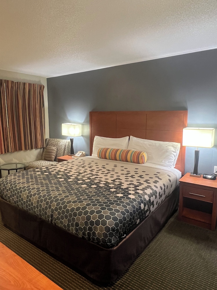 Travelers Inn Eugene University 14/51