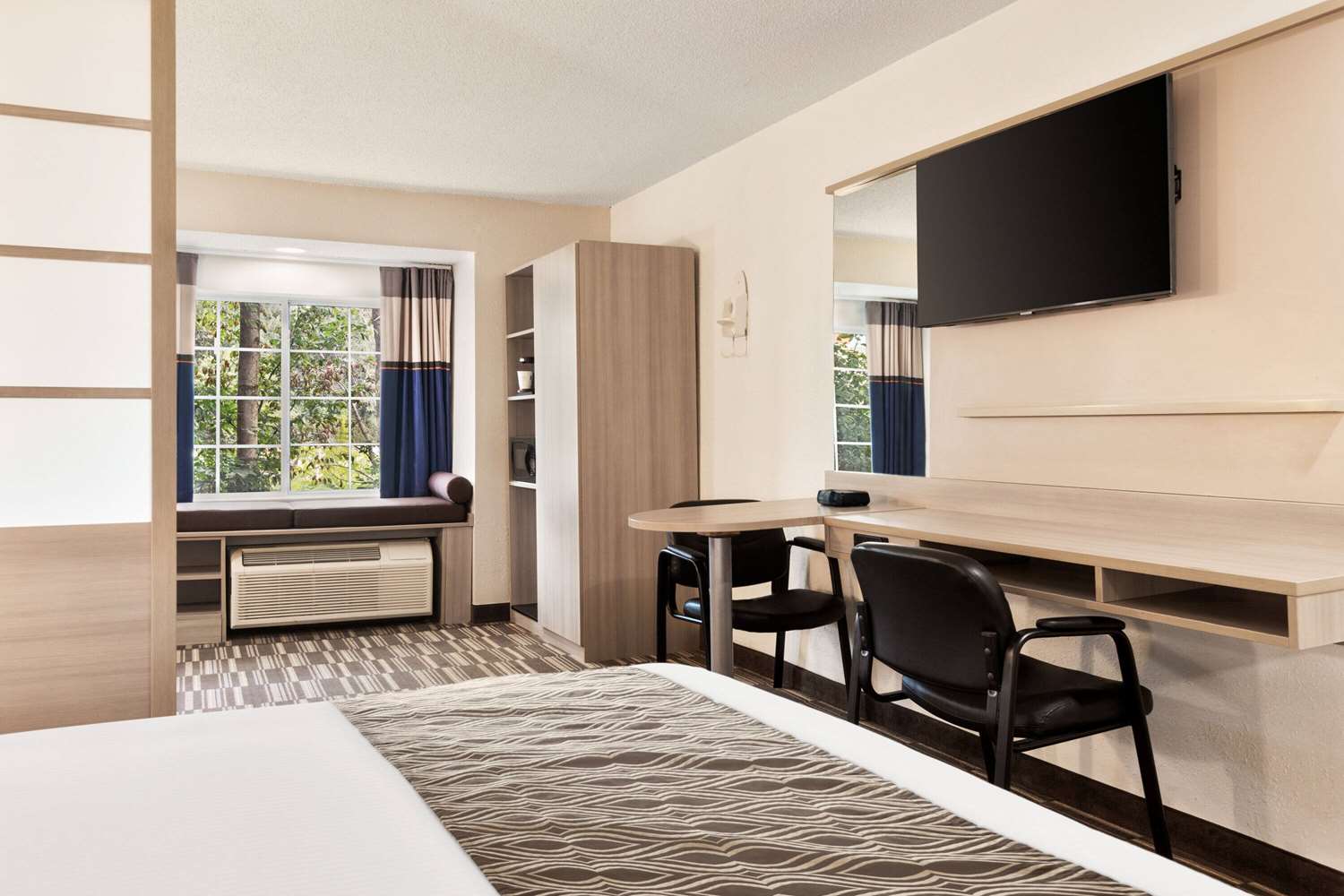 Microtel Inn Suites By Wyndham Florence Cincinnati Airport 17/41