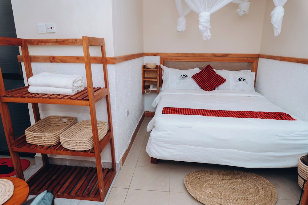 Arusha Giraffe Lodge 9/50