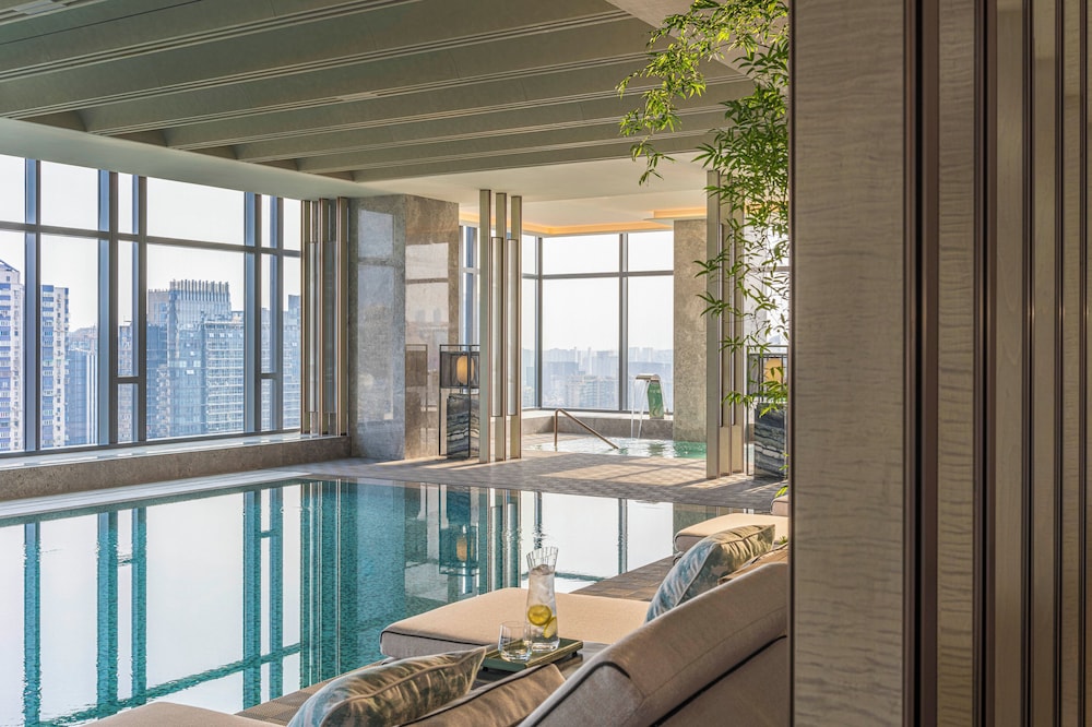 Four Seasons Hotel Hangzhou at Hangzhou Centre 28/55