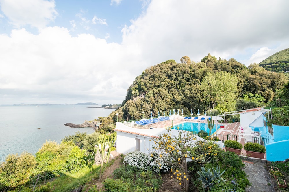 Hotel Bagnitiello 26/40