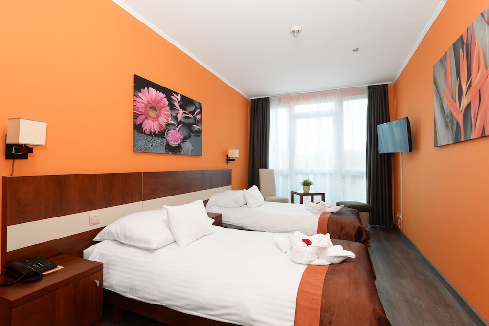 Holiday Beach Budapest Wellness 9/72