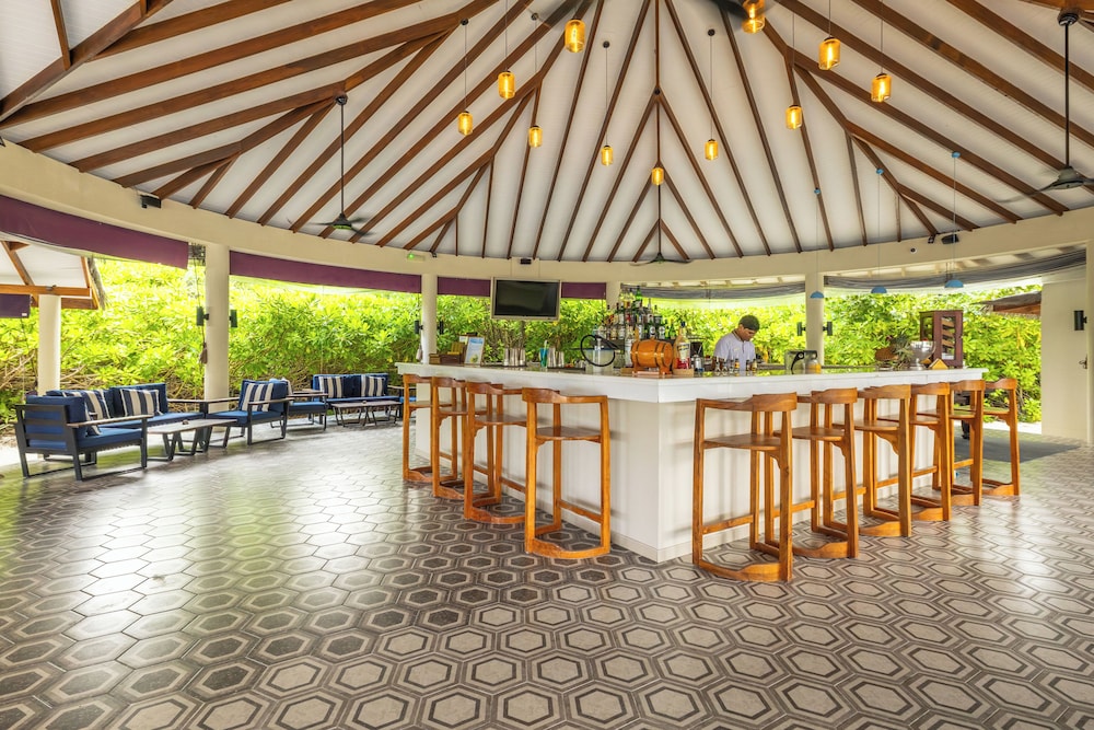Cocoon Maldives 28/204