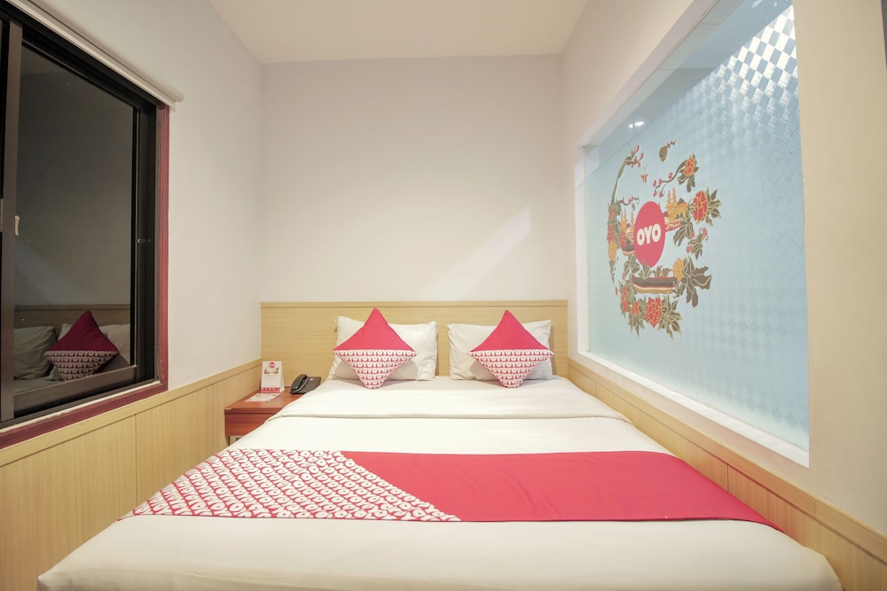 Collection O 295 Grha Ciumbuleuit Guest House 6/49