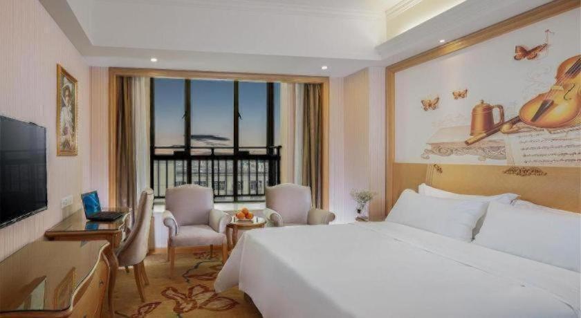 Vienna Hotel (Guangzhou Huadu Sunac Cultural Tourism City) 14/55