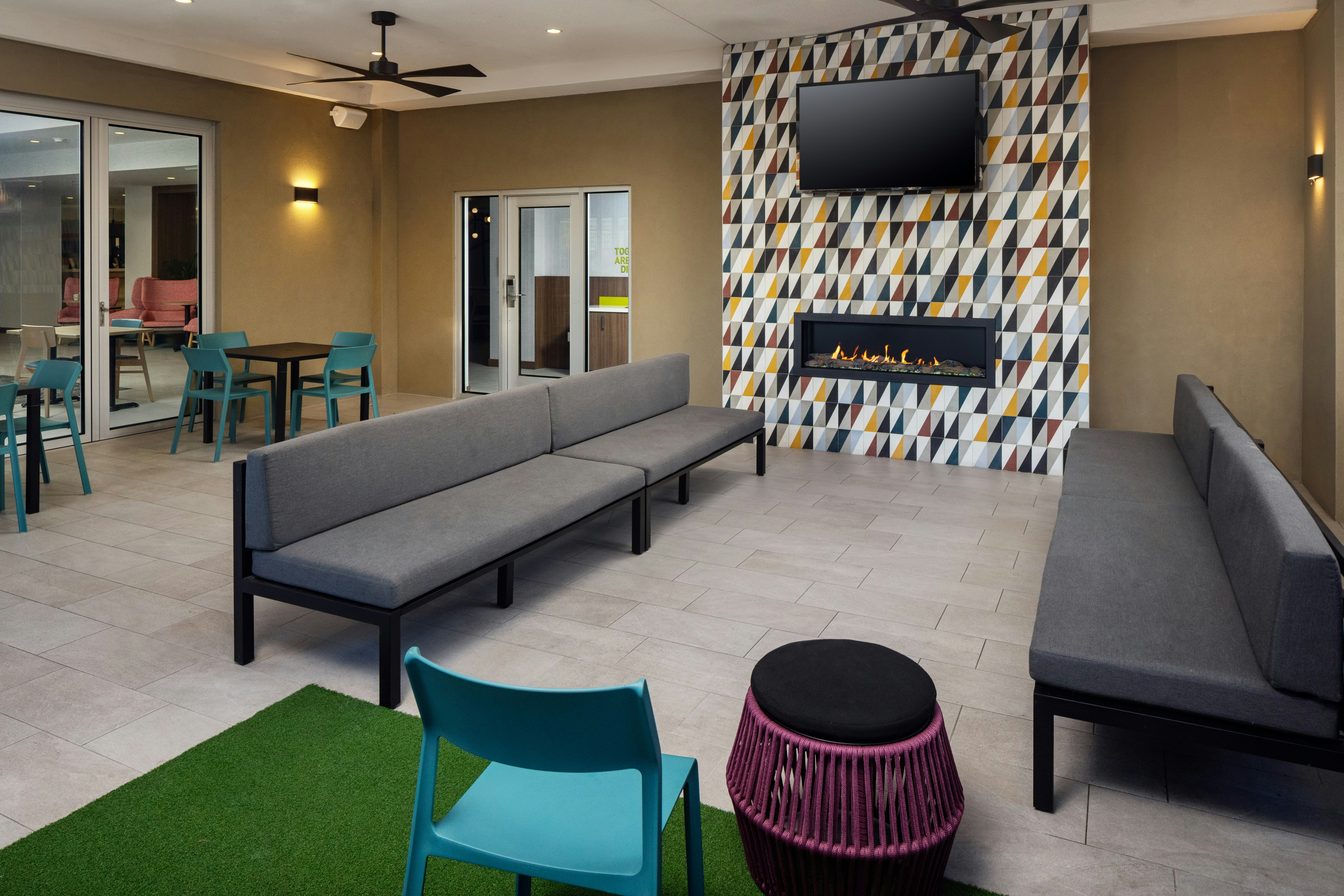 Home2 Suites by Hilton Memphis Downtown 11/15