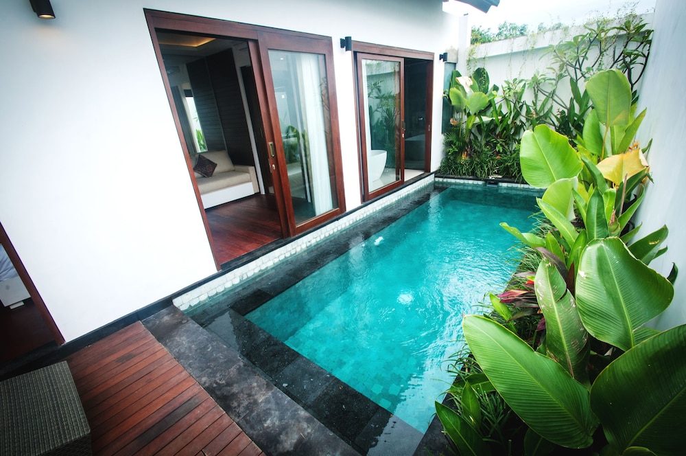 Anari Villas Kuta 4/65