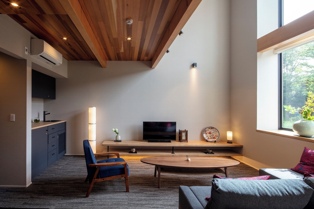 Hotel Sengokuhara 533 30/46