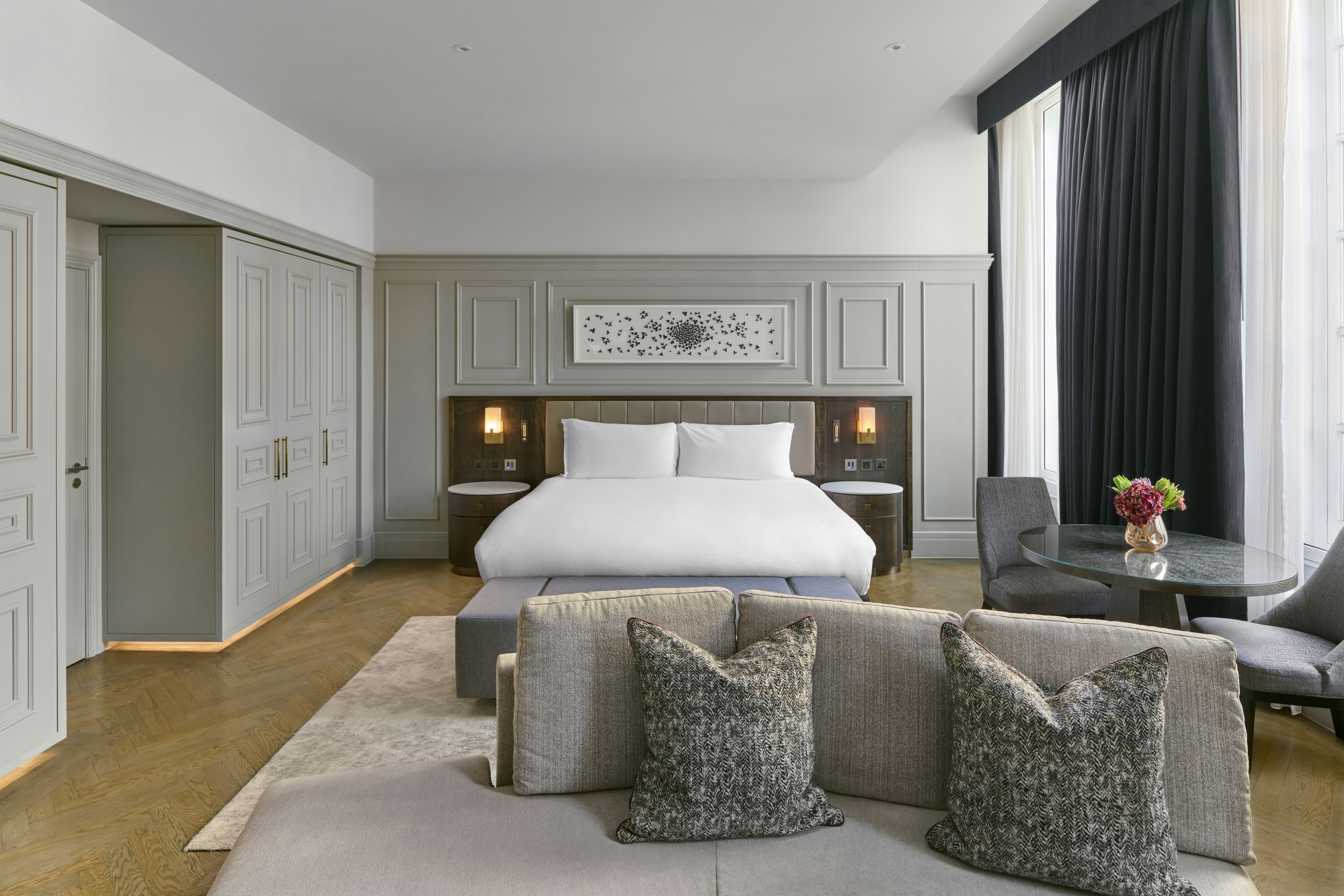 The Trafalgar St. James London, Curio Collection by Hilton 17/30