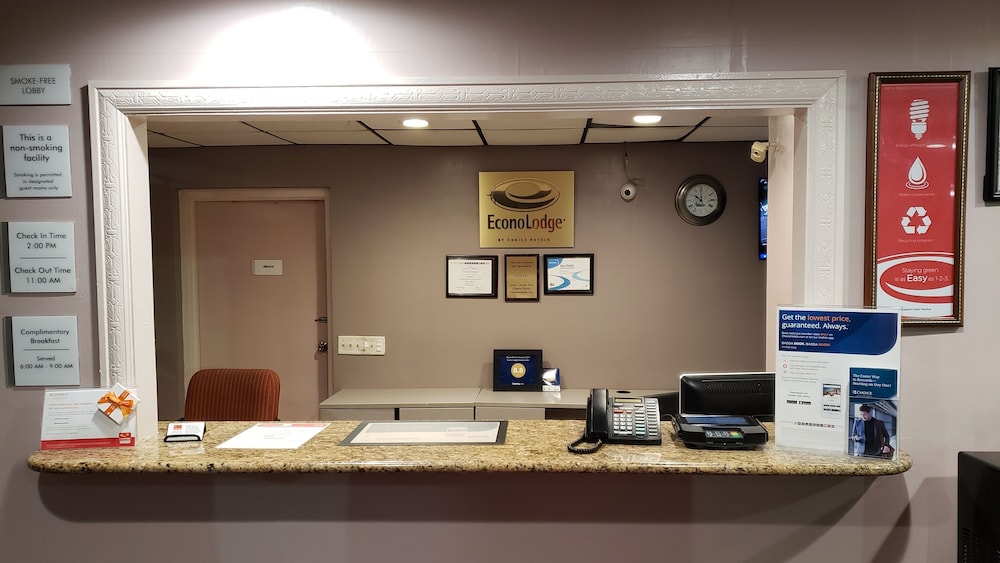 Econo Lodge Donalsonville, GA 8/27