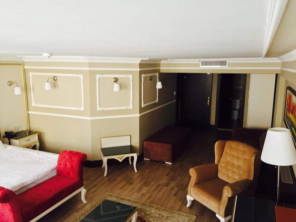 KADIKOY PARK SUITES. 19/32