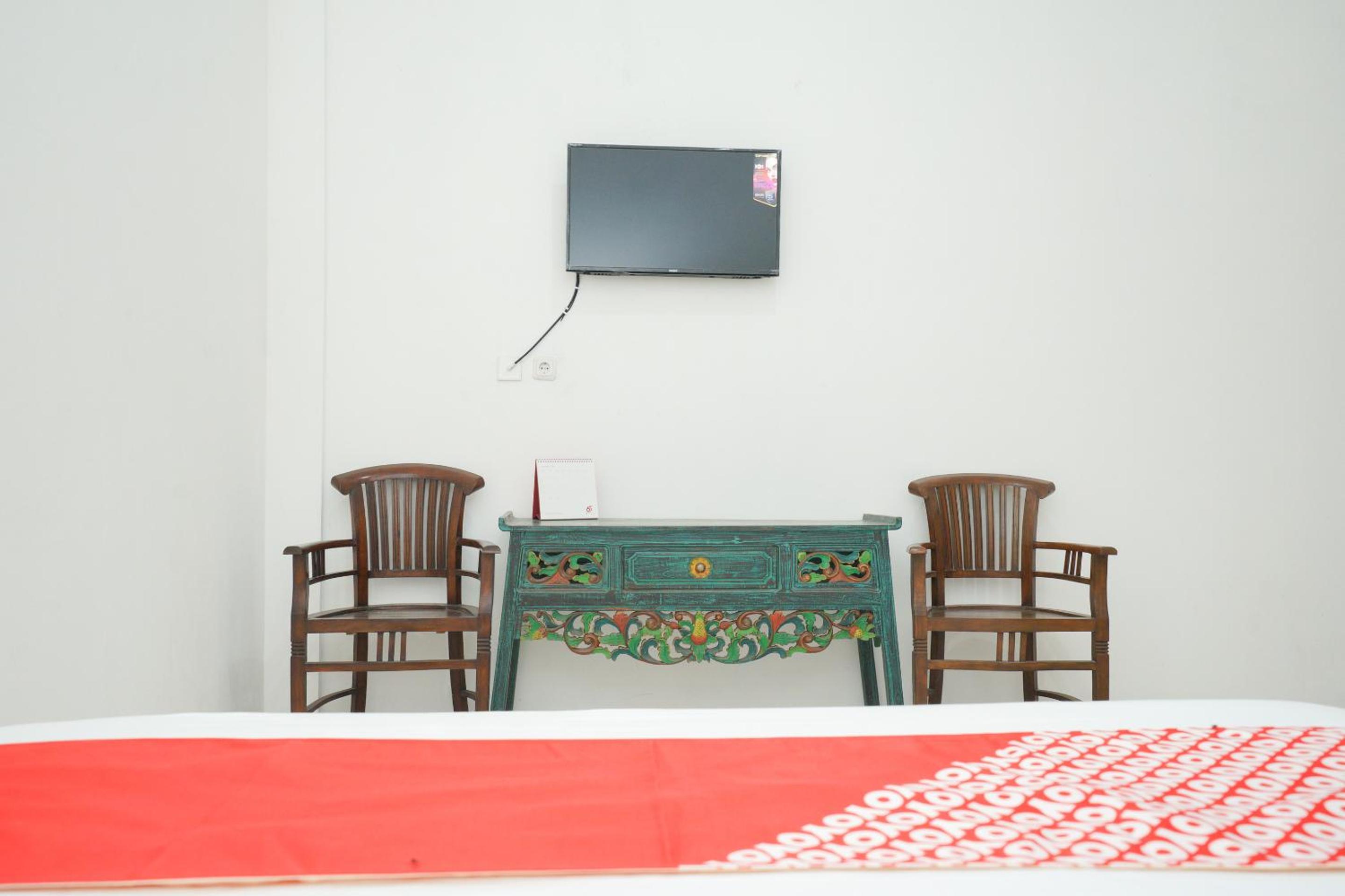 OYO 2489 Choco 88 Residence 18/22