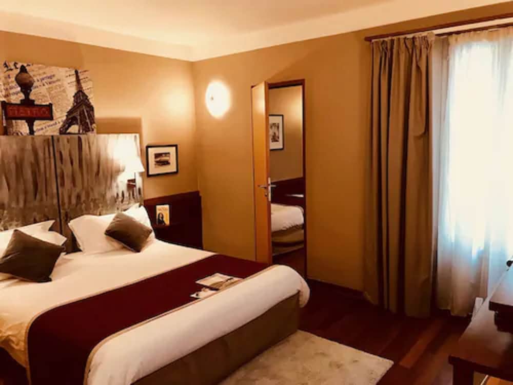 Hotel George Sand Opera Paris 14/50