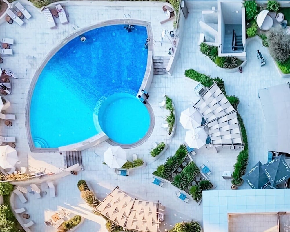 Movenpick Hotel Apartments Downtown Dubai 60/64