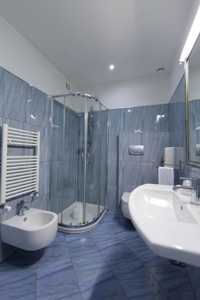 Hotel Relax Roma Nord 41/50