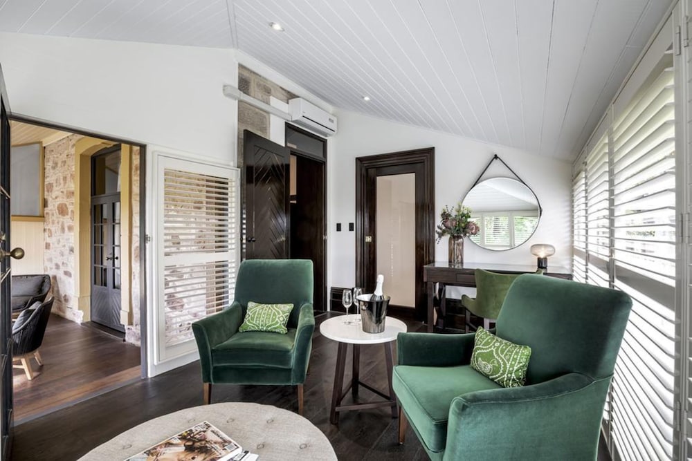 Mount Lofty House Estate – Adults Retreat 33/46