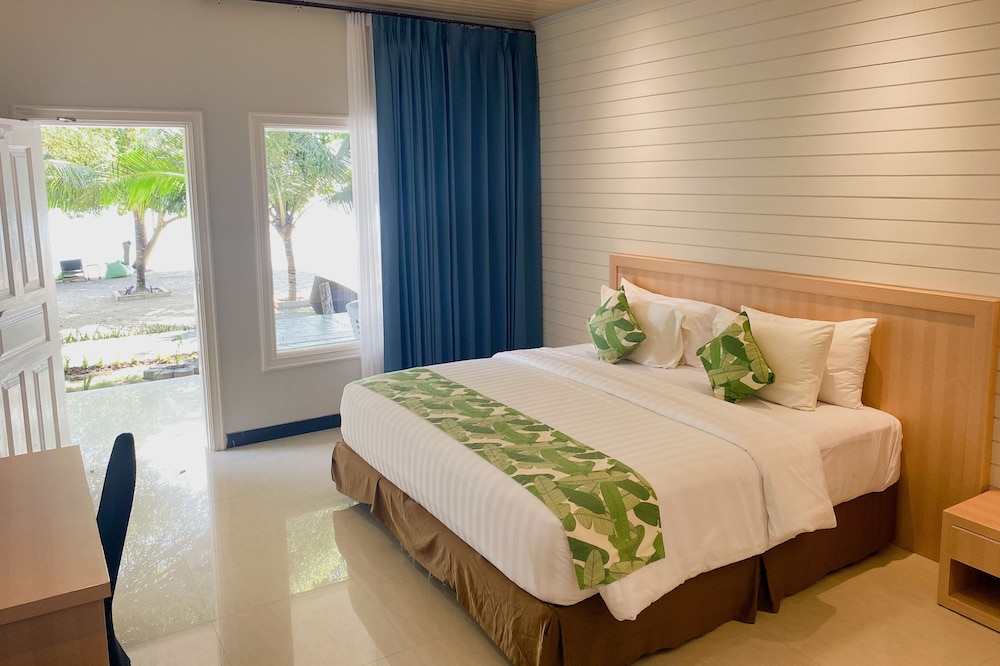 Sylvia Resort Komodo Labuan Bajo 14/70