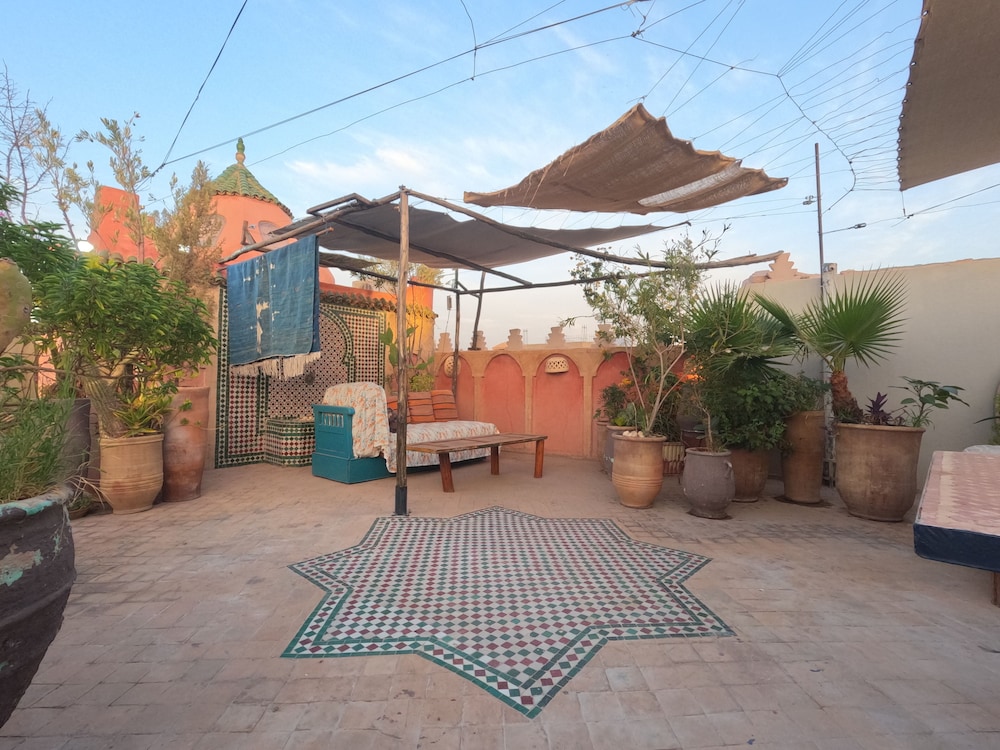 Riad Maizie 42/50