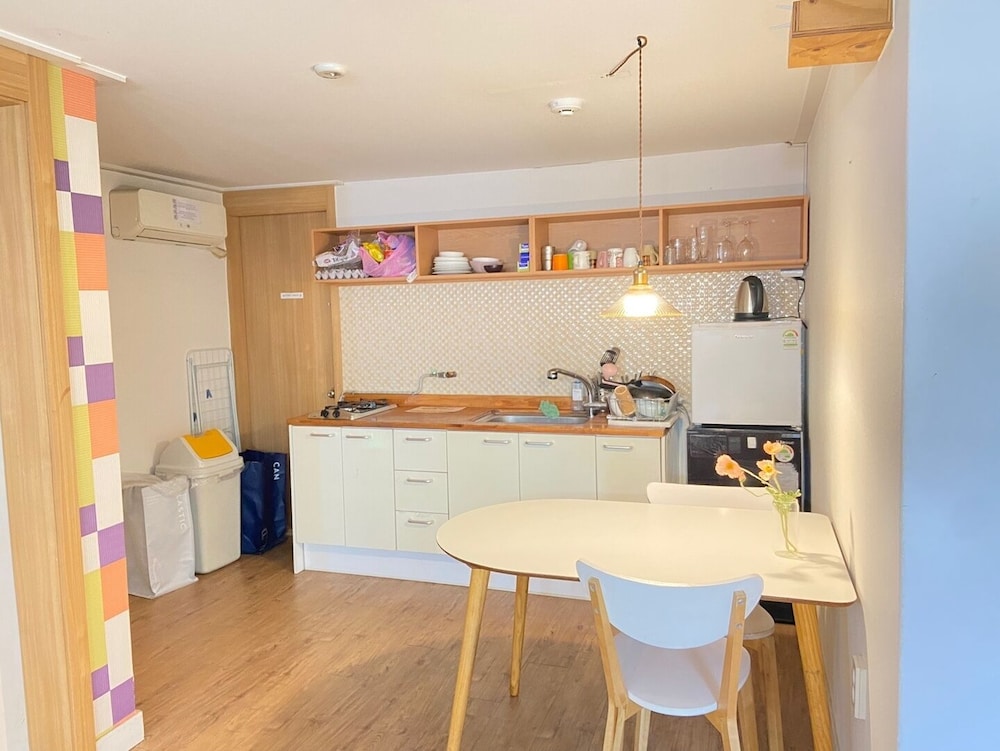 High Street Guest House 5/50