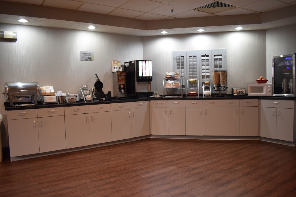 Wingate by Wyndham Oklahoma City Airport 5/35