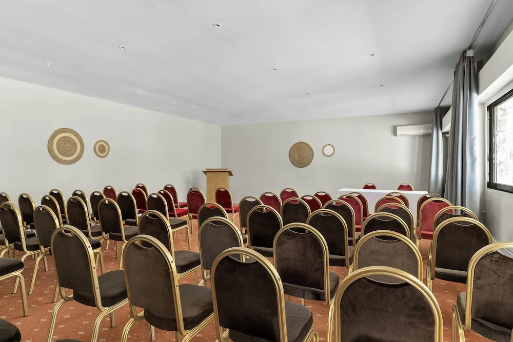 Palmariva Beach Hotel By Anayia All Inclusive Resorts 35/50
