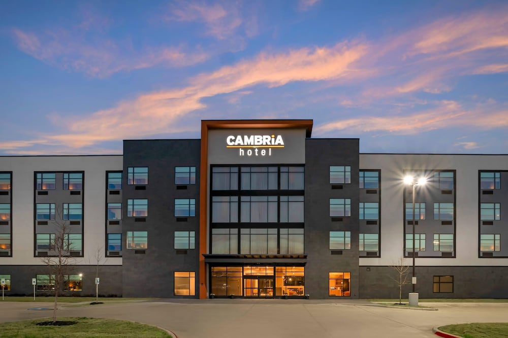 Cambria Hotel Euless - DFW Airport South 1/50